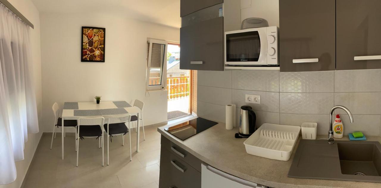 Sunset Beach Apartman Balatonfůzfő Eksteriør bilde