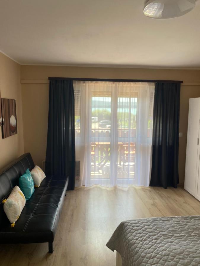 Sunset Beach Apartman Balatonfůzfő Eksteriør bilde